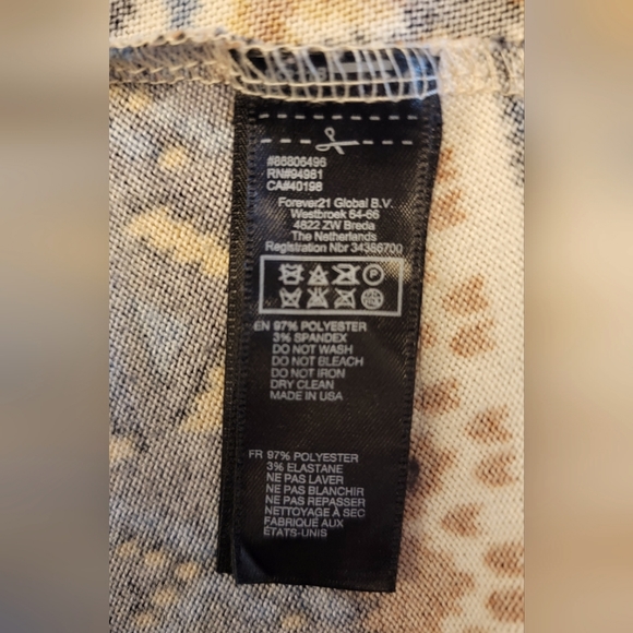 Forever 21 Comfortable Shawl Sweater - Size L - Picture 7 of 7